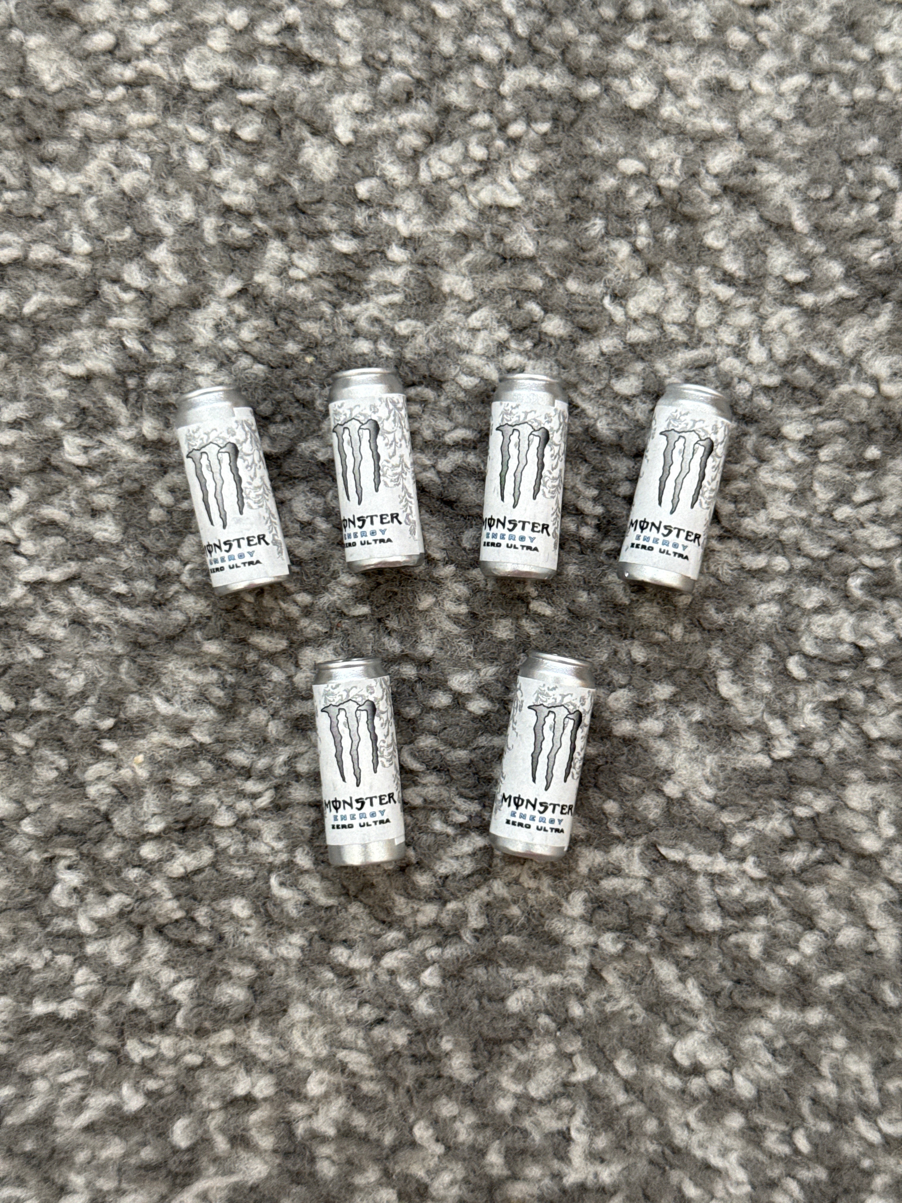 Monster (White)