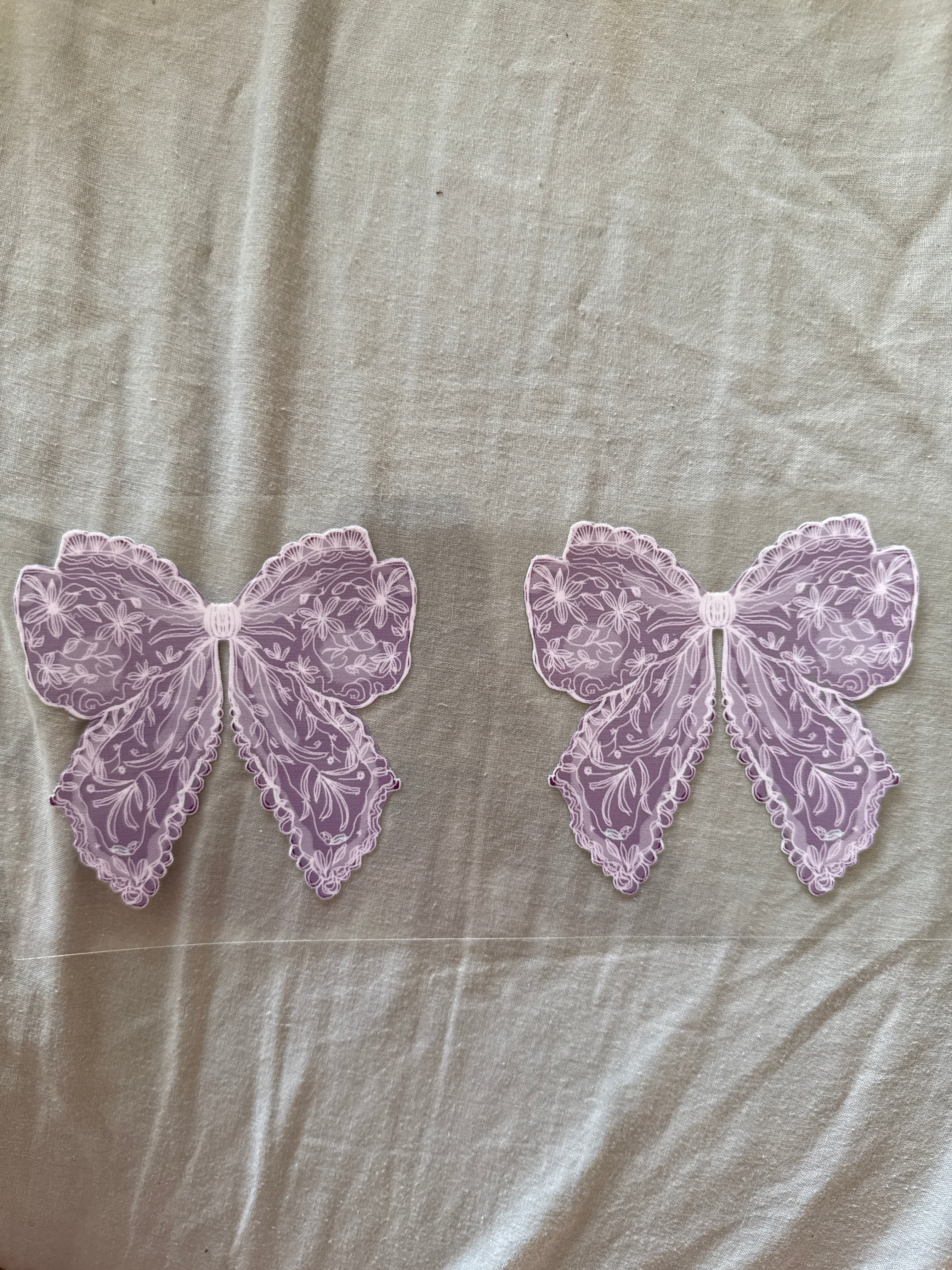 Lace bows